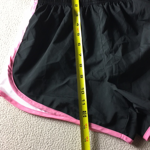Nike small dry fit tempo running shorts - Picture 3 of 3